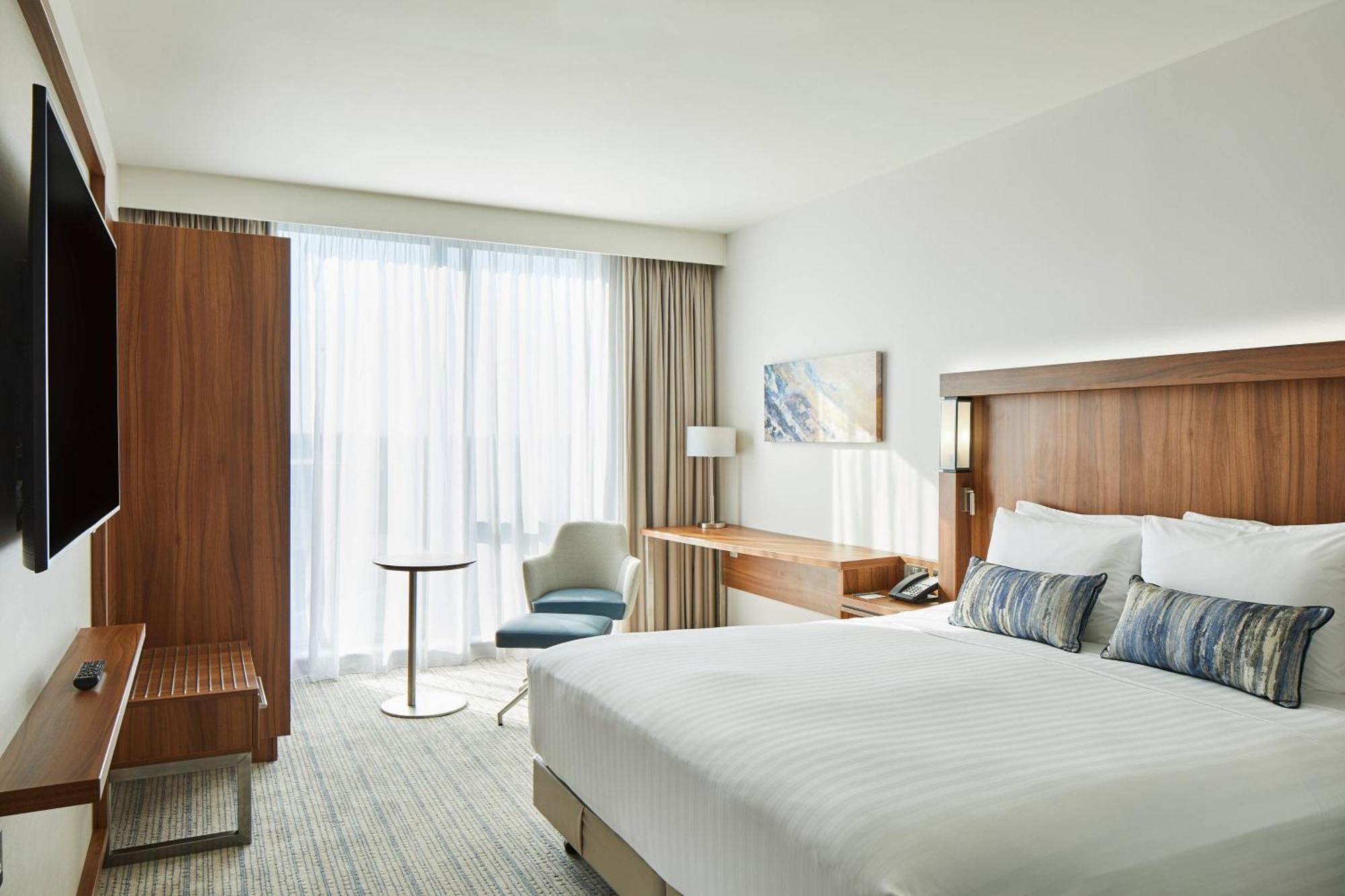 Courtyard By Marriott London Heathrow Airport Hotel Harlington  Exterior foto
